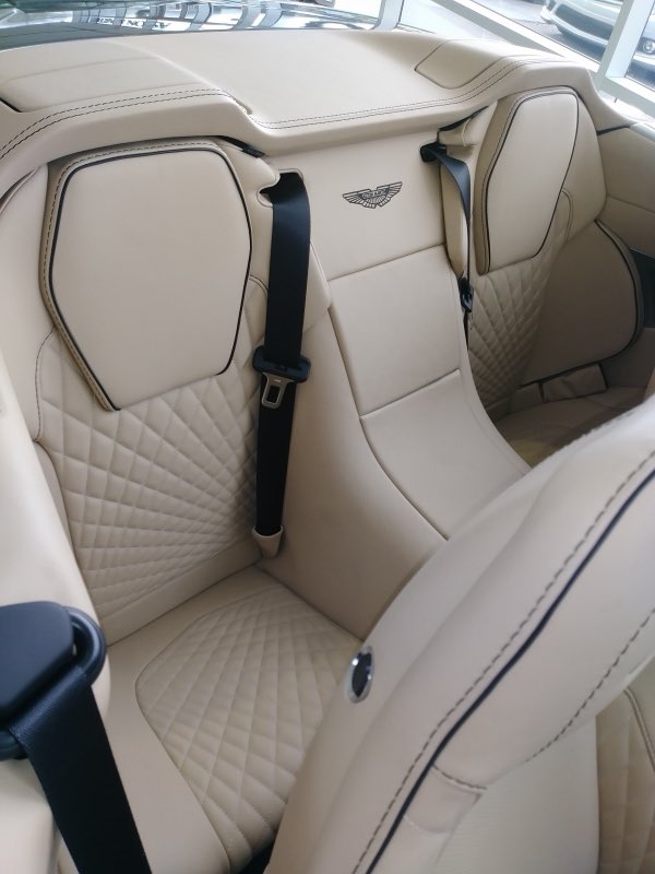 White diamond-stitch luxury seats in a convertible